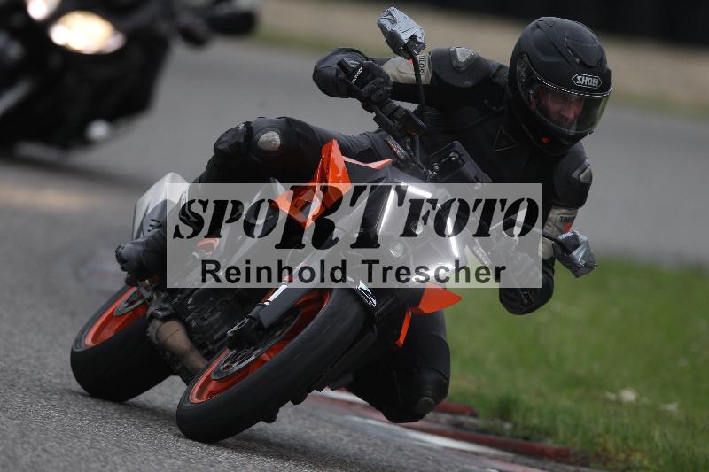 /Archiv-2025/10 23.04.2025 Cornu Master School ADR/gruen-vert/2